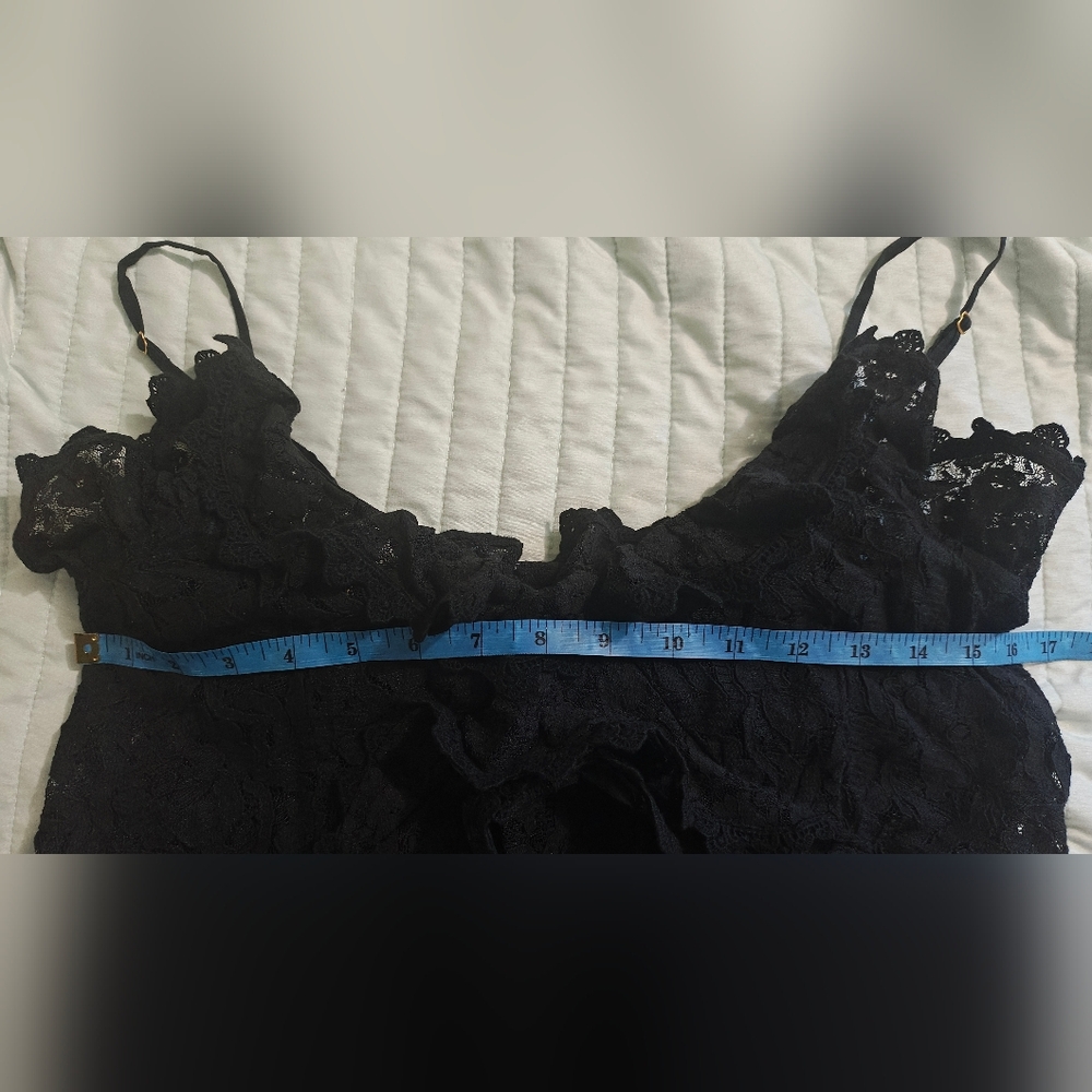 Spell Black Lace Maxi Dress - Picture 11 of 12